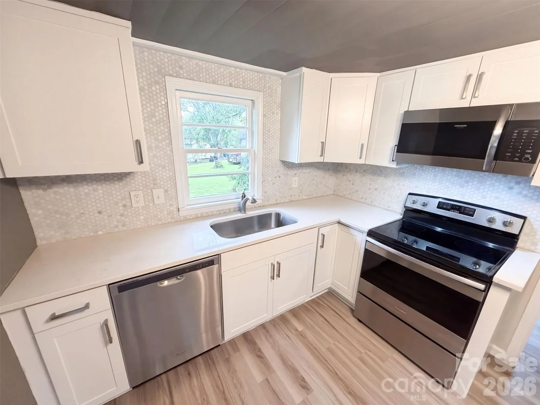 Photo of 103 Southside Circle
