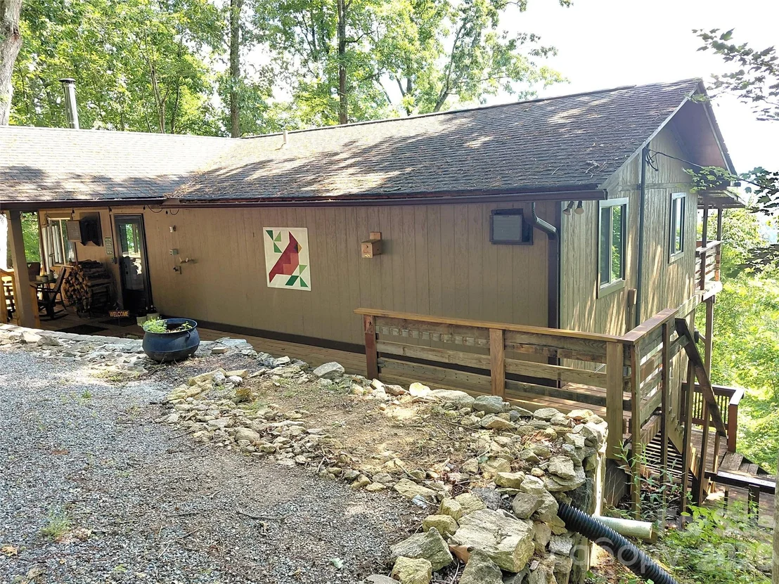 Photo of 314 Blackberry Lane