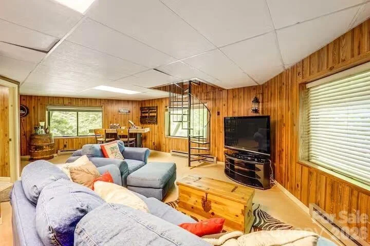 Photo of 102 Cricket Way