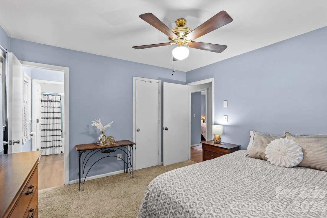 Photo of 320 Miller Drive
