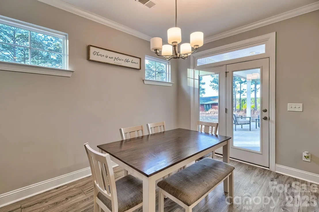 Photo of 4922 Bethune Road