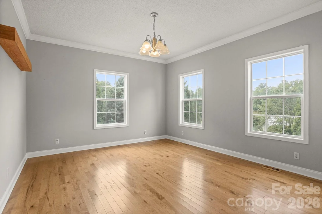 Photo of 97 Meadowview Drive