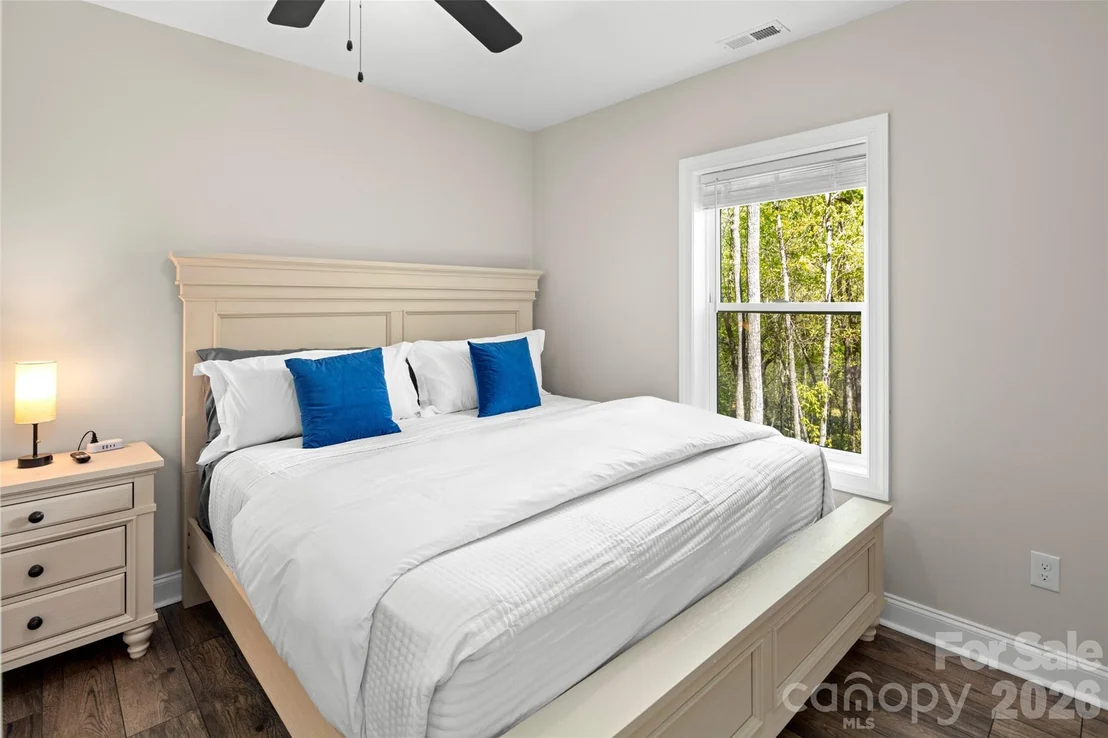 Photo of 233 Arcadia Falls Way