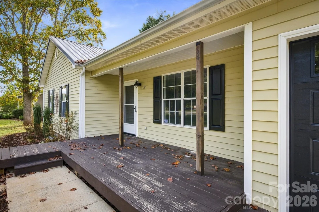 Photo of 37 Laurel Street