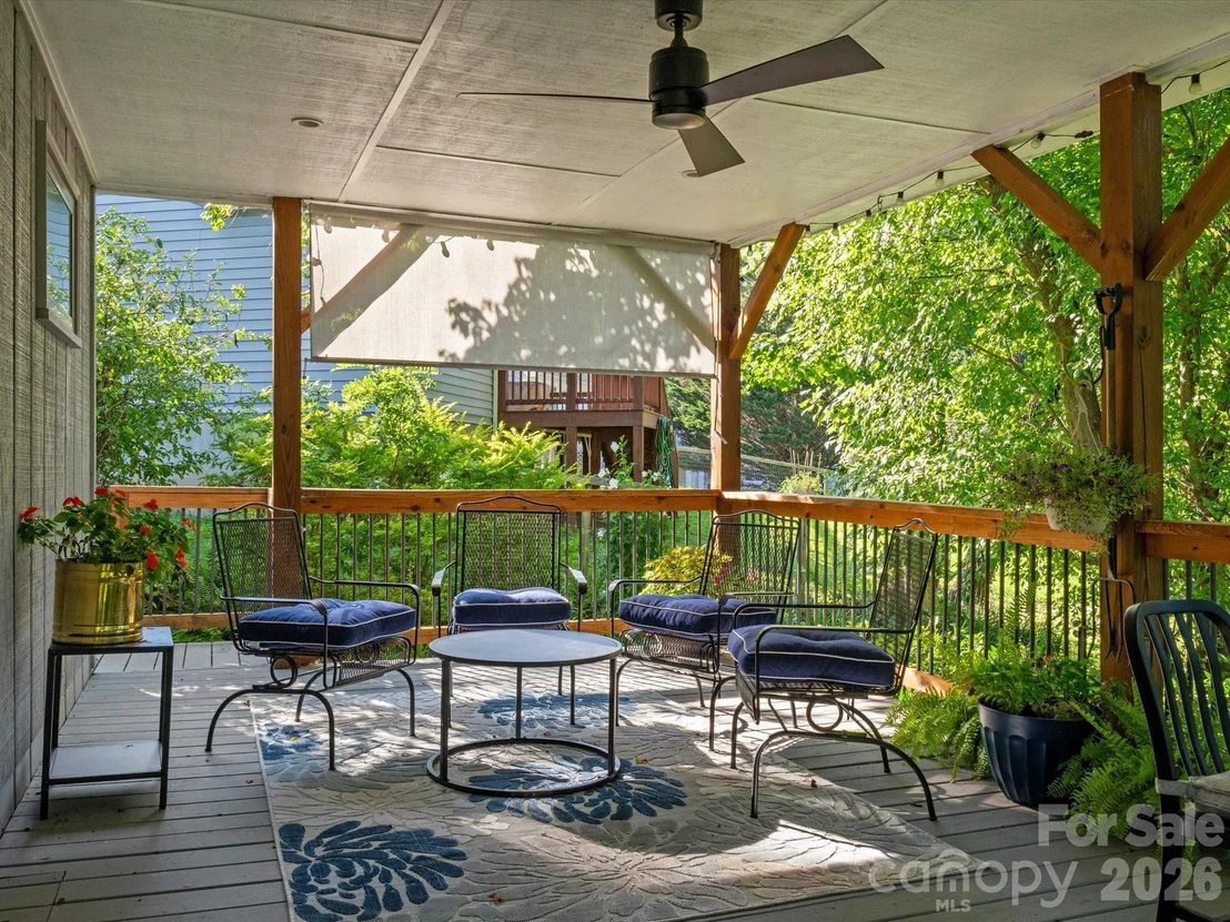 Photo of 110 Aurora Drive