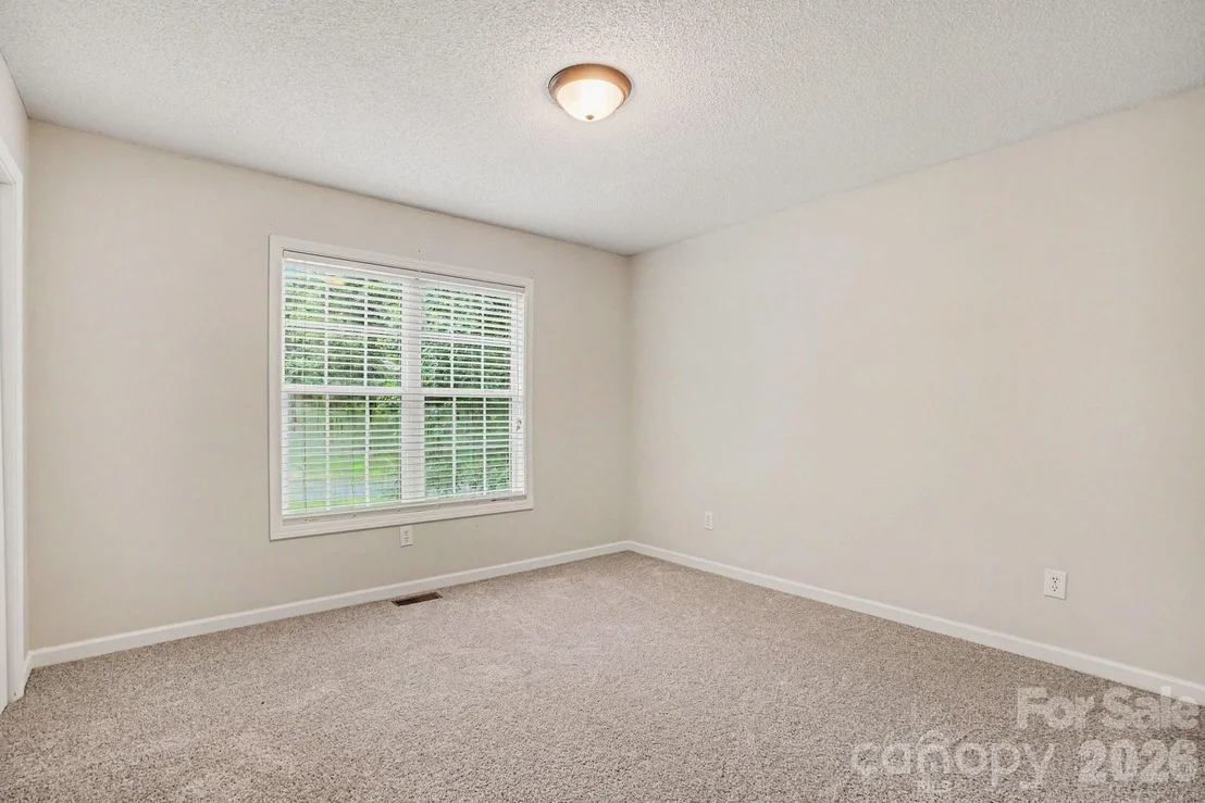 Photo of 2466 Wilderness Lane