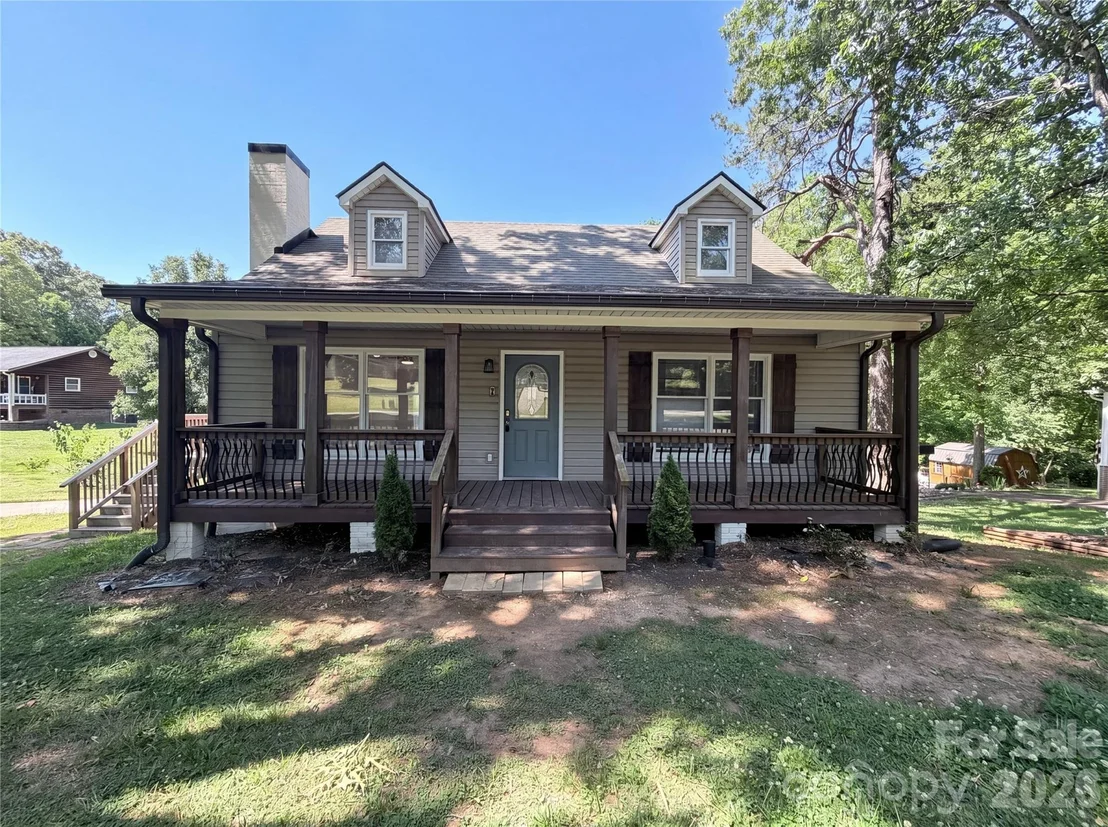 Photo of 609 Ginger Drive