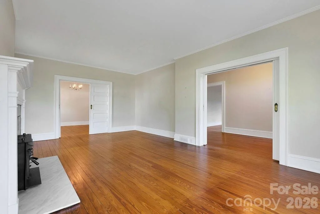 Photo of 208 Probart Street