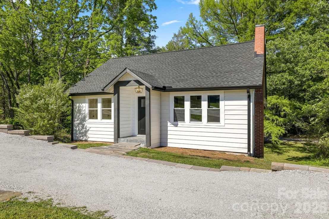 Photo of 523 Harrison Avenue