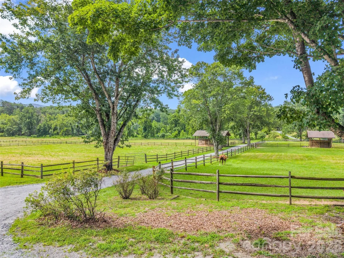 Photo of 1870 Palmer Road
