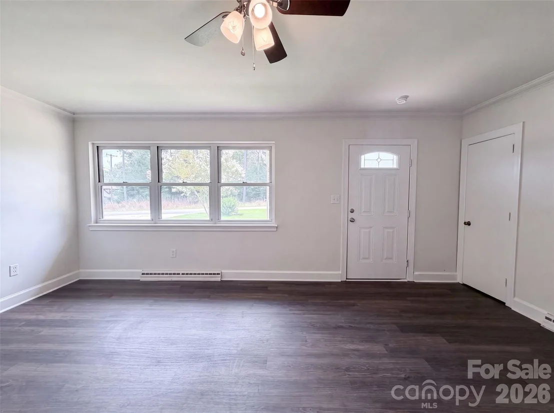 Photo of 411 Roy Eaker Road