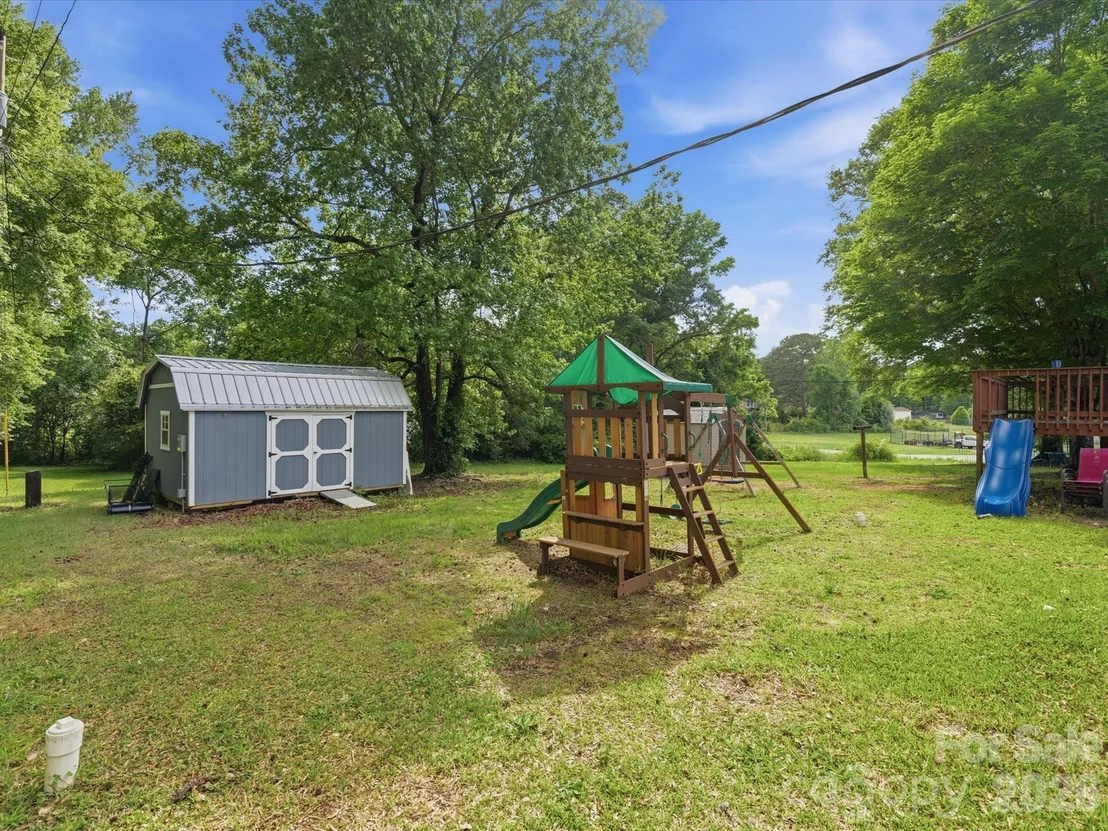 Photo of 620 Normandy Road