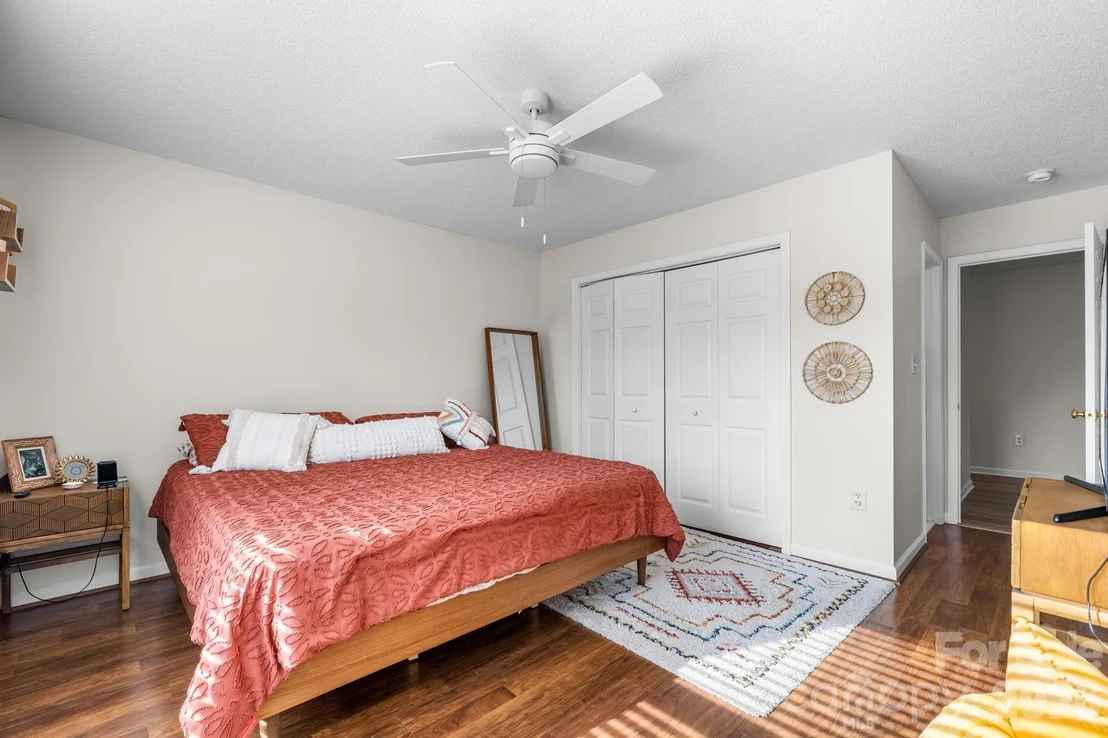 Photo of 5068 Tonys Way