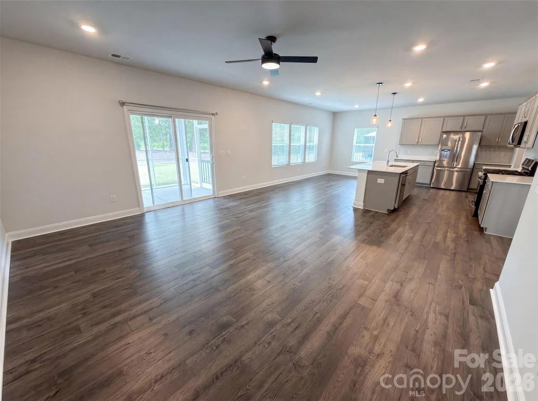 Photo of 1217 Black Walnut Street