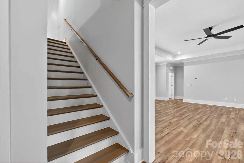 Photo of 1652 Dresden Drive