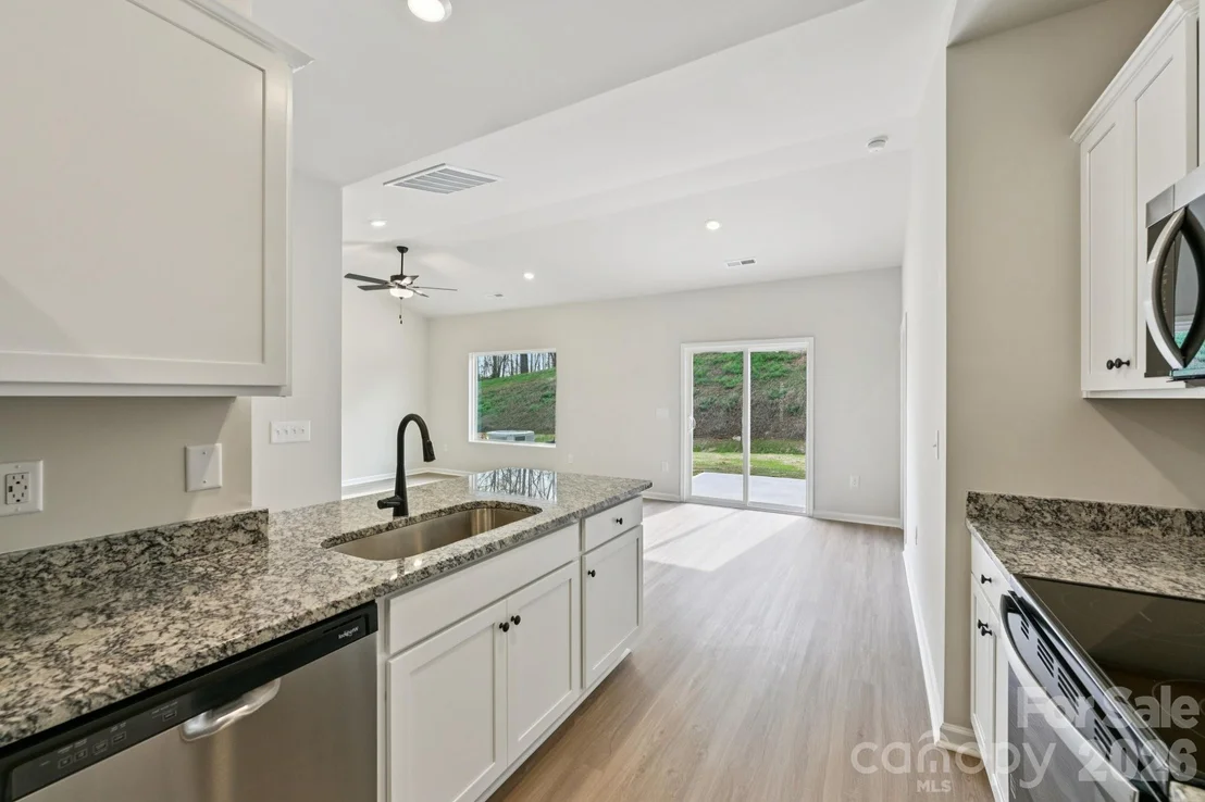 Photo of 712 Willow Estates Drive