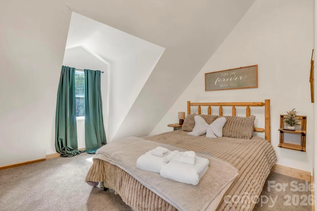 Photo of 133 Greenbriar Road