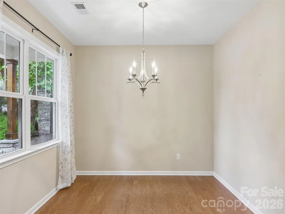 Photo of 11 Eagle Pointe Way