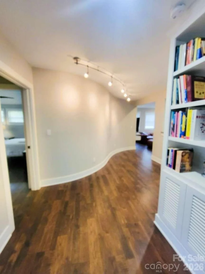 Photo of 141 Carnegie Road