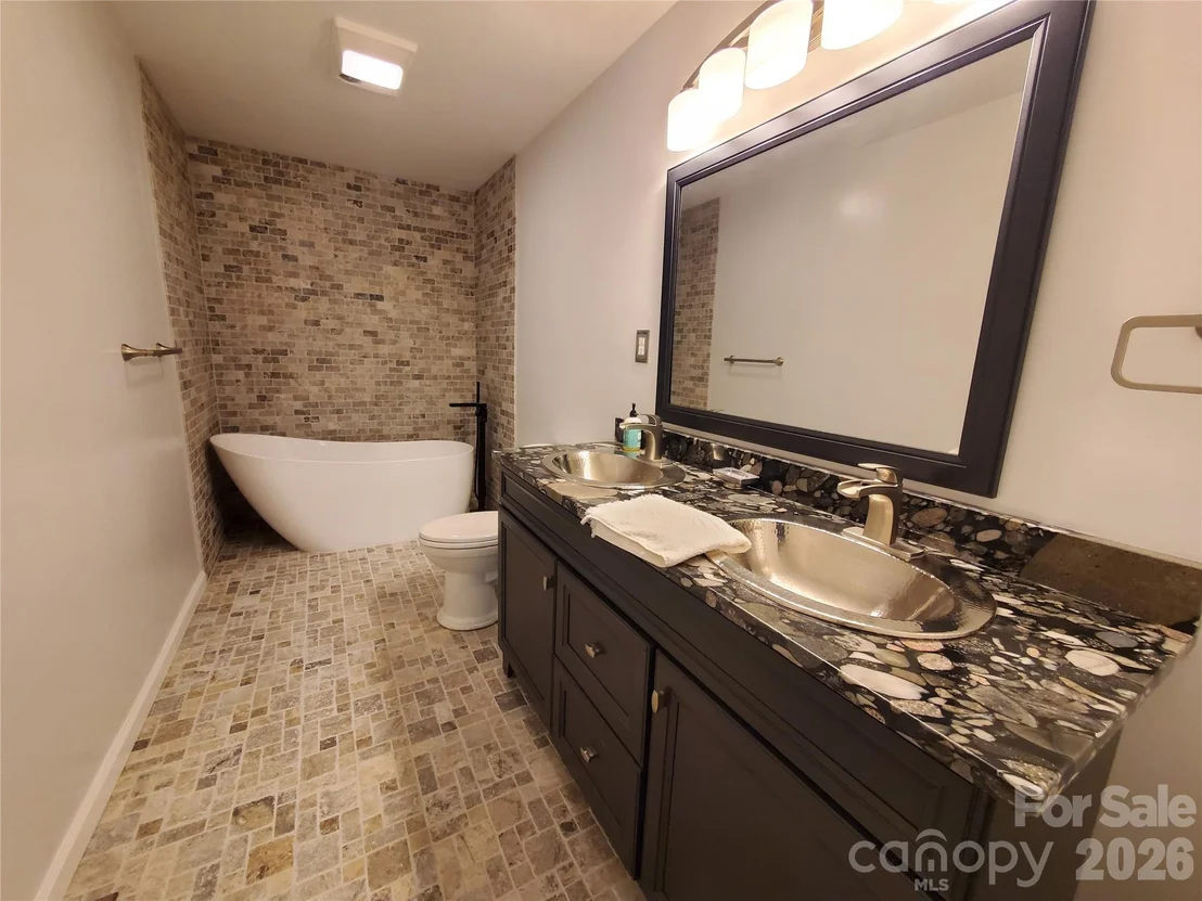 Photo of 294 Martha Drive