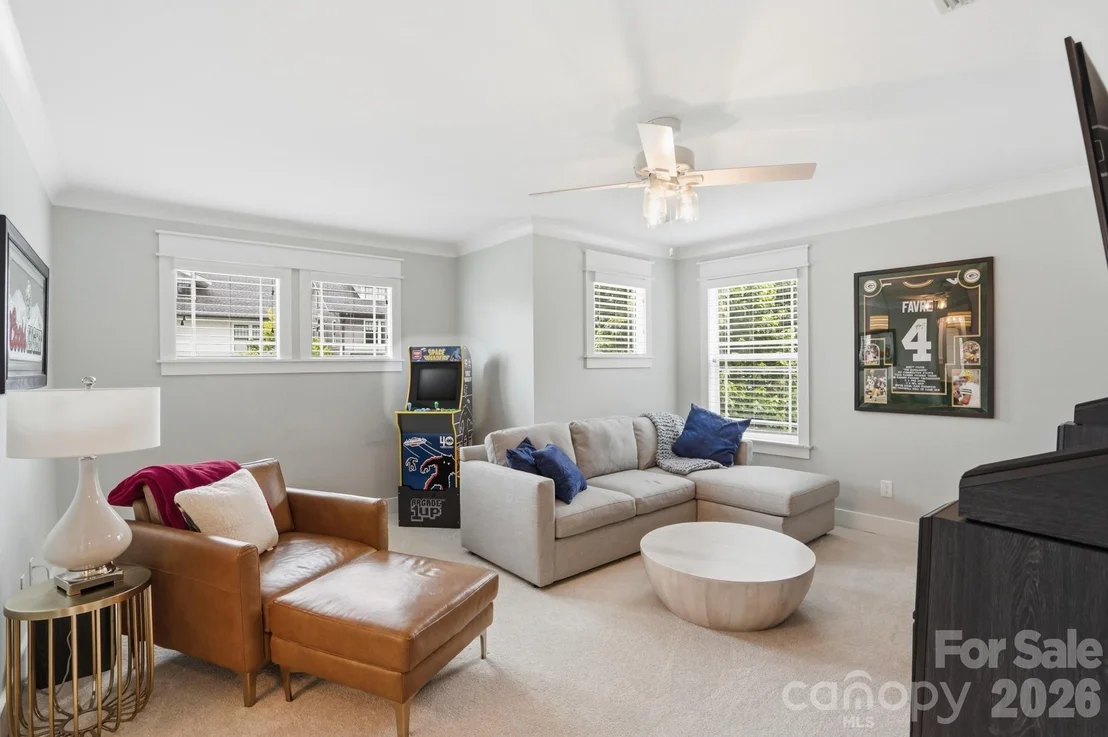 Photo of 2501 Marshall Place