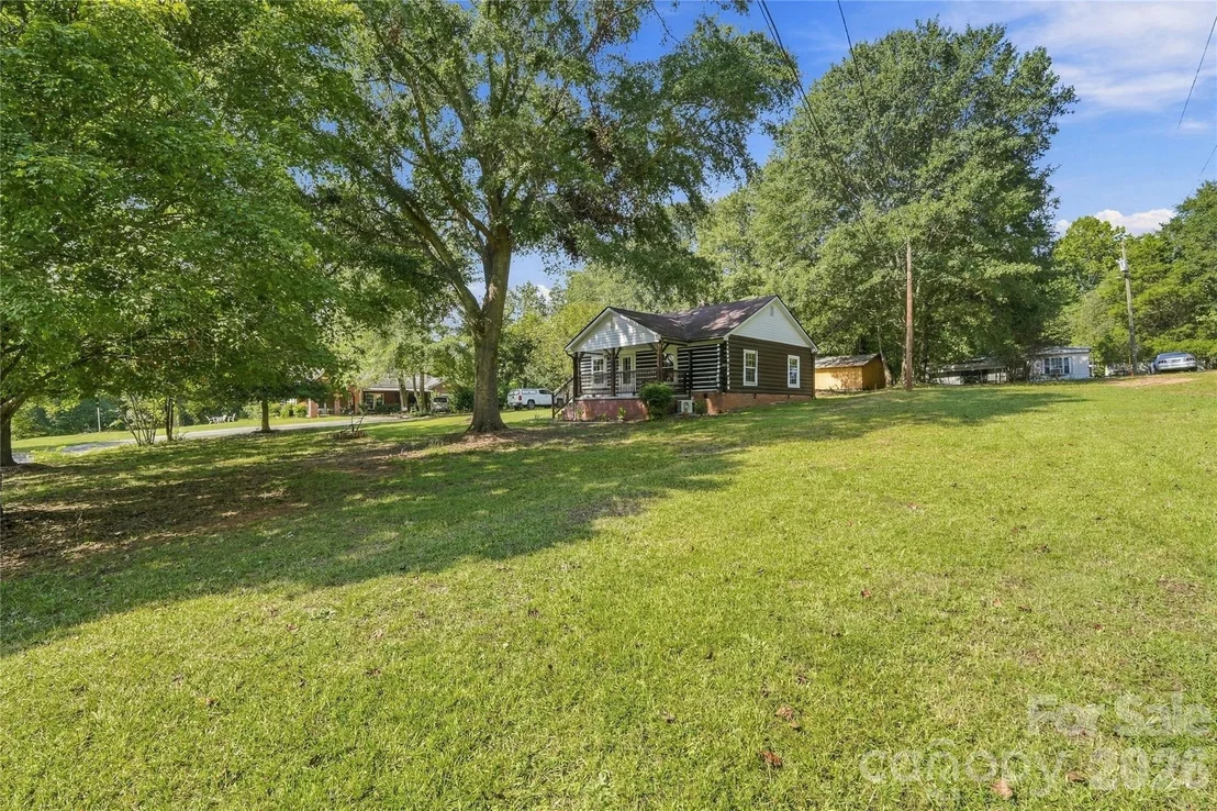 Photo of 114 Beacon Hill Road