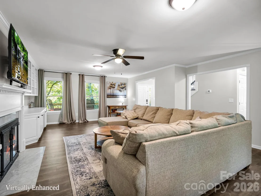 Photo of 215 Hillcrest Drive