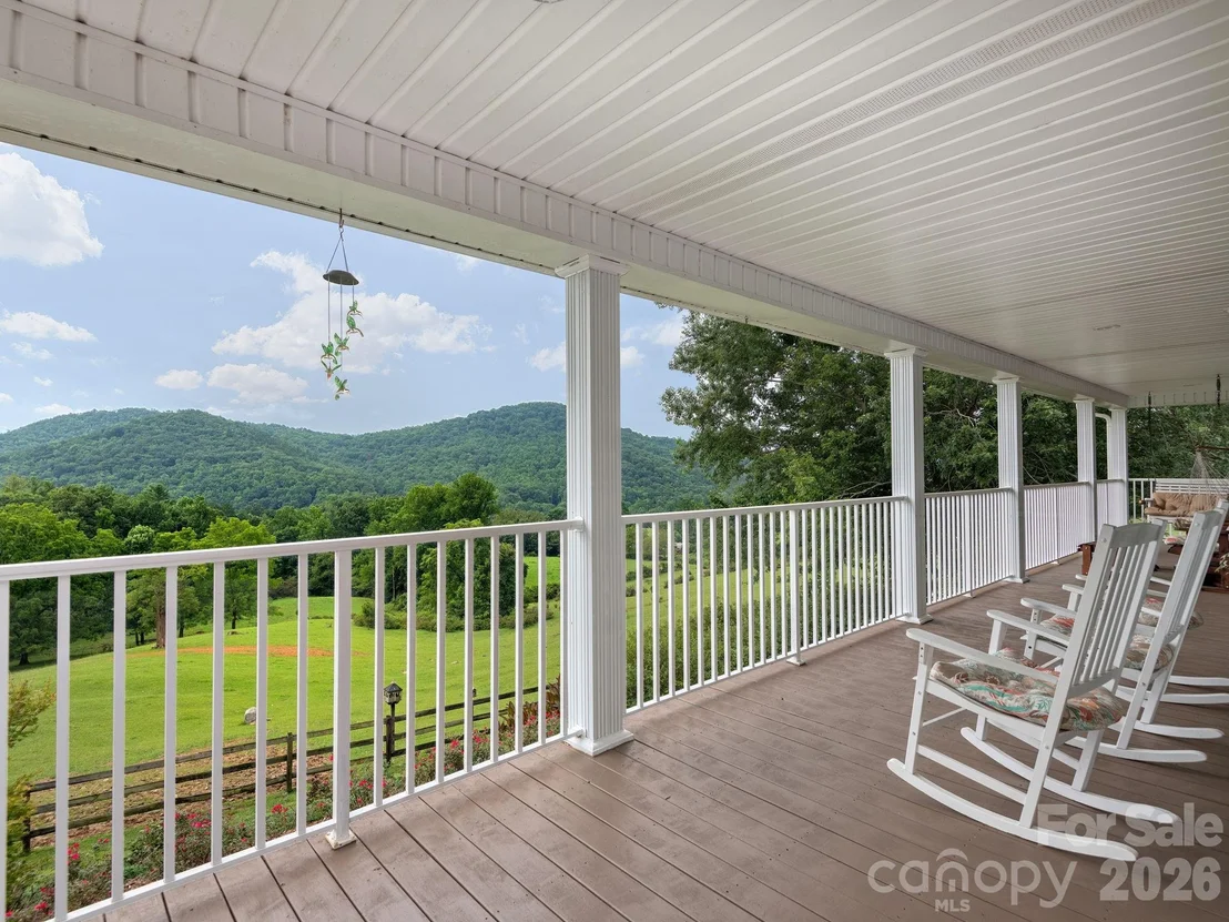 Photo of 24 Nesbitts Olde Farm Road