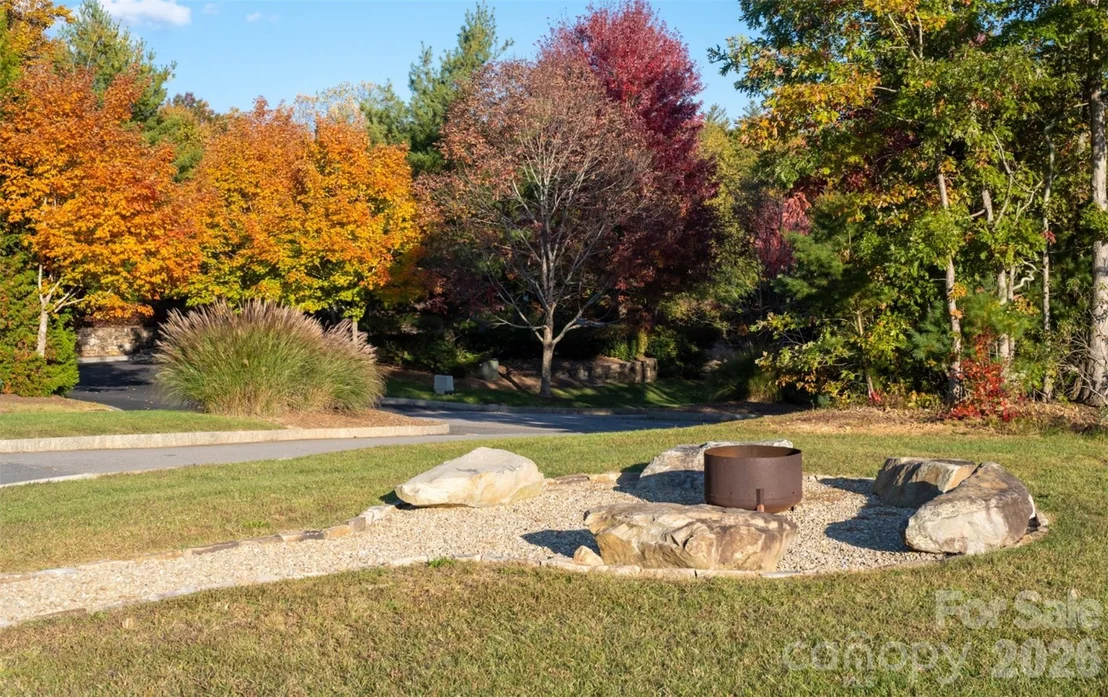 Photo of 33 Westside Village Road