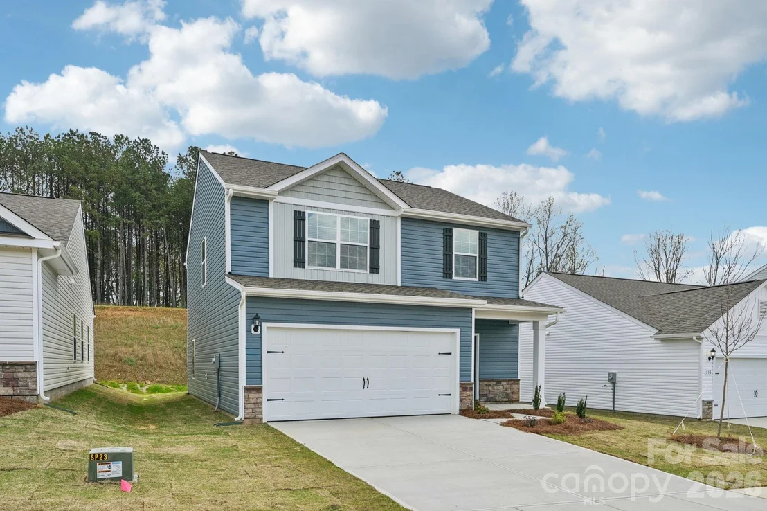 Photo of 818 Willow Estates Drive