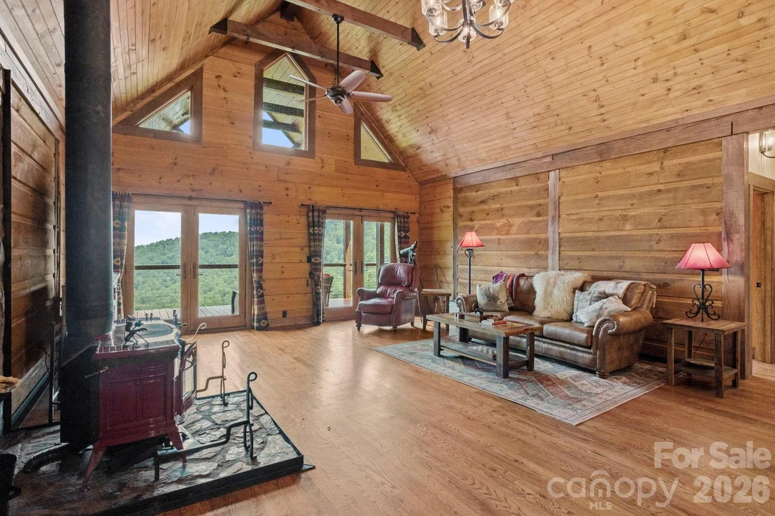 Photo of 2107 Miller Mountain Road