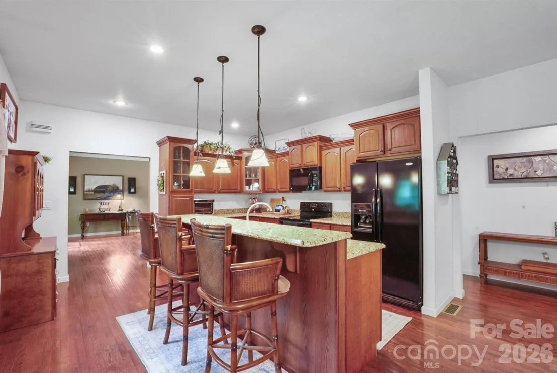 Photo of 90 King Road