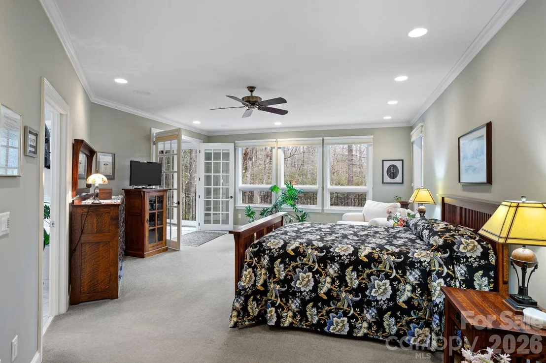 Photo of 175 Overlook Drive