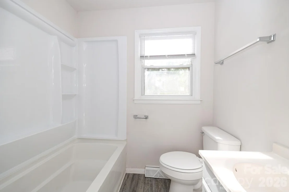 Photo of 5001 Springview Road
