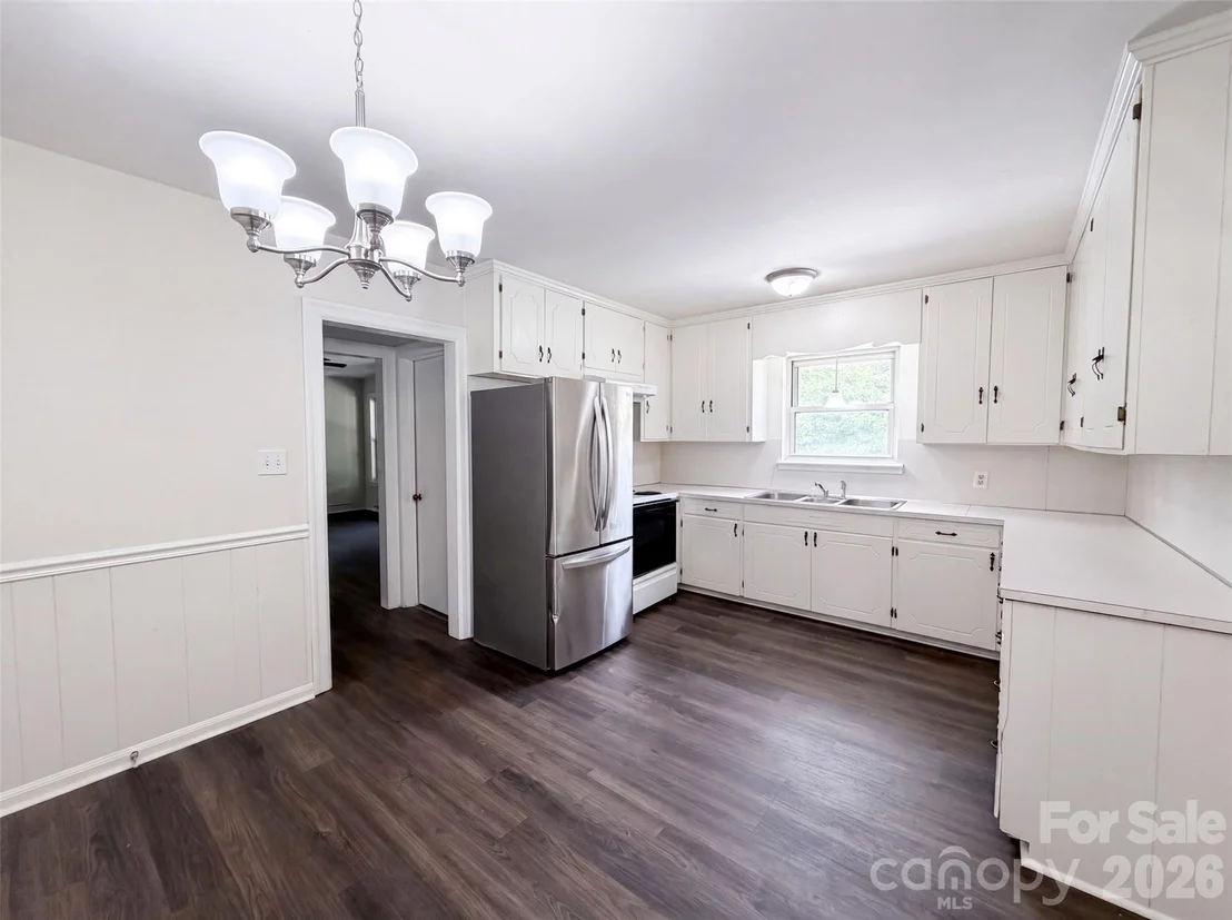 Photo of 411 Roy Eaker Road