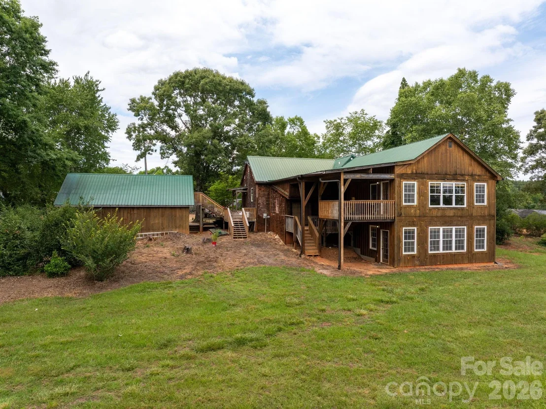 Photo of 1350 Lee Cudd Road