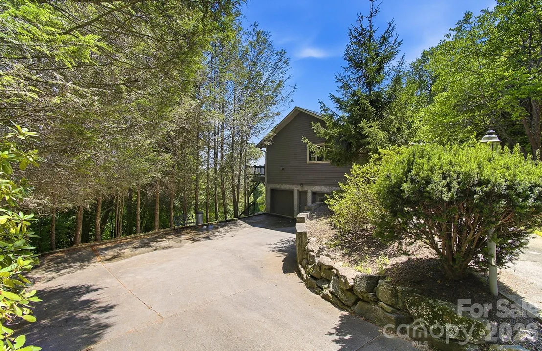 Photo of 112 Windy Gap Road