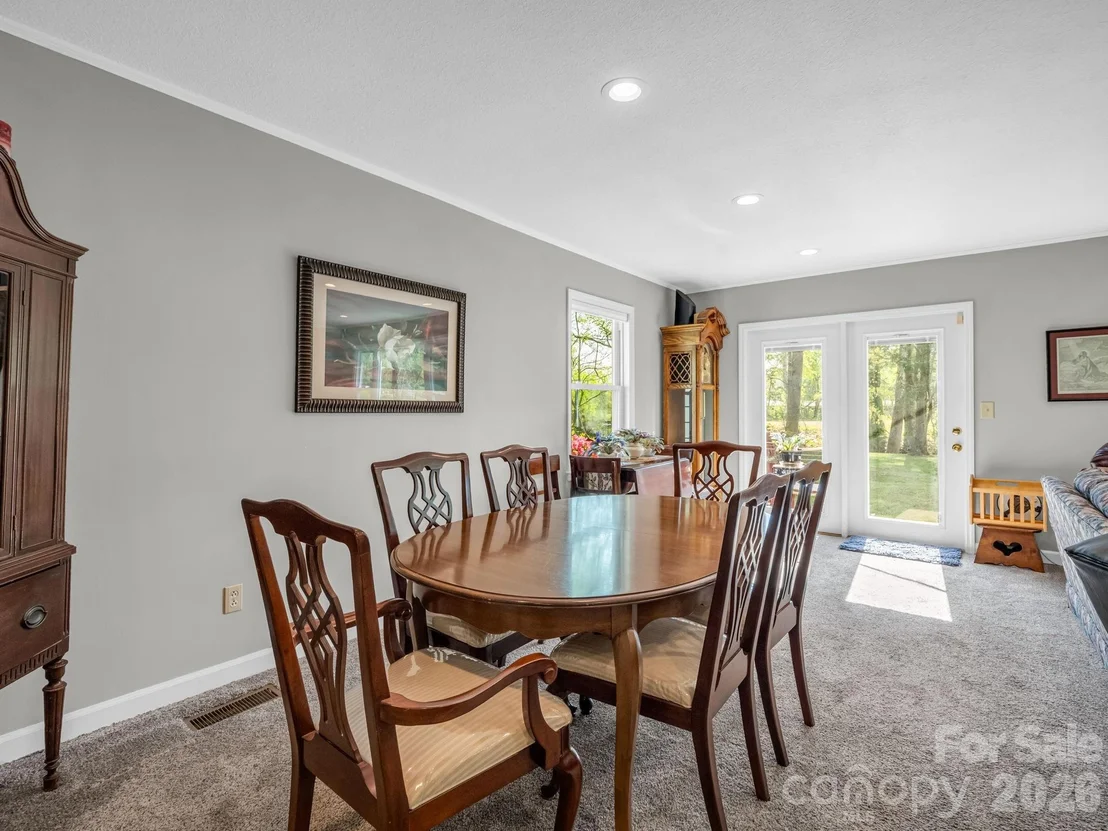 Photo of 120 Warrior Drive