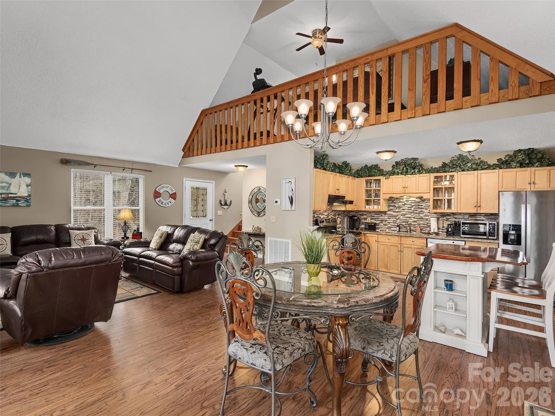 Photo of 201 Hawk Ridge Drive