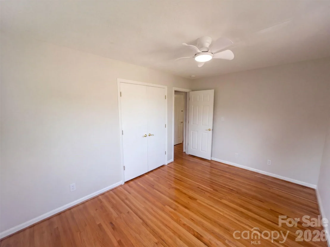 Photo of 1030 Mclaughlin Drive