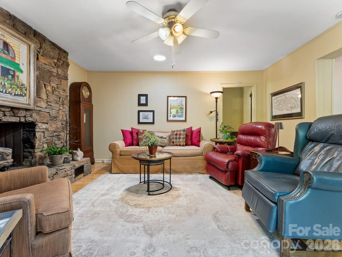 Photo of 51 Parkview Drive
