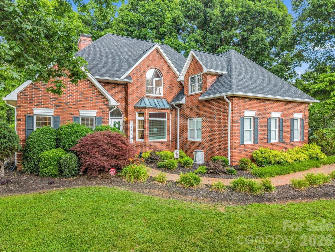 Photo of 101 Spindle Drive