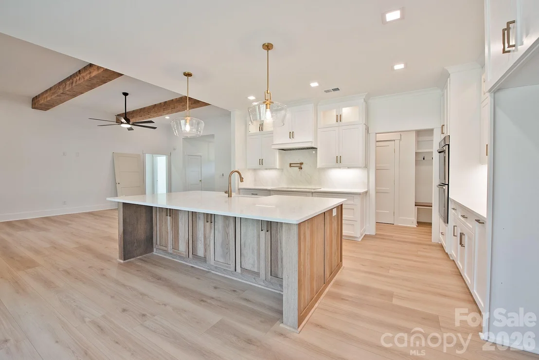 Photo of 935 Lake Wright Road