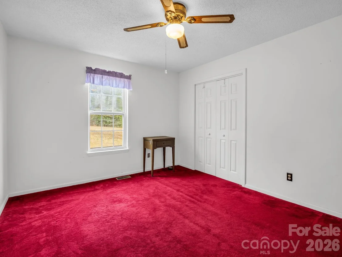 Photo of 308 Frog Hollow Road