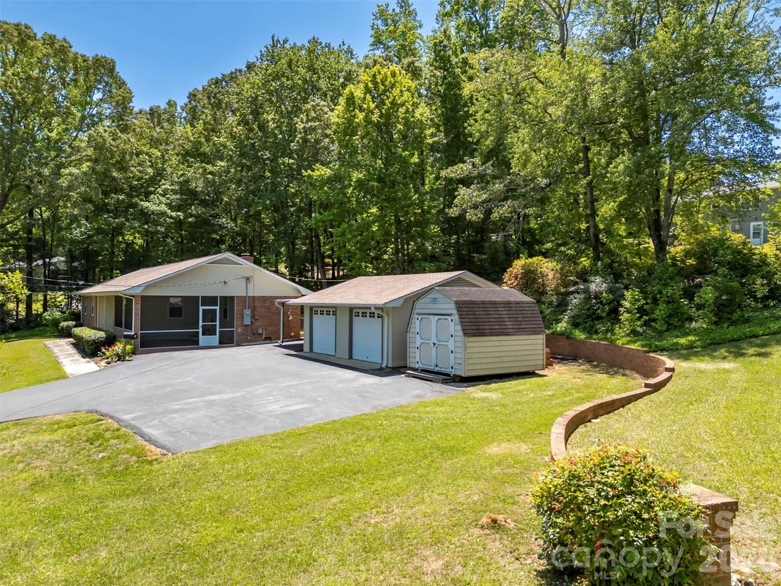Photo of 113 Chestnut Road