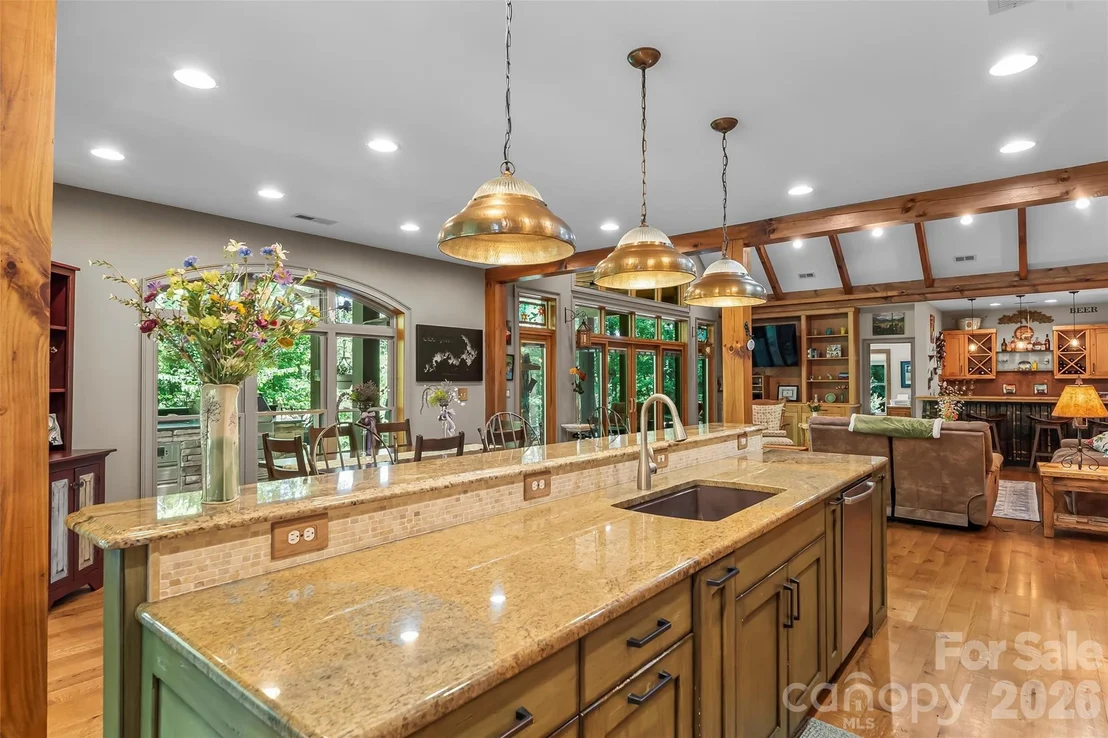 Photo of 1313 High Trail Drive