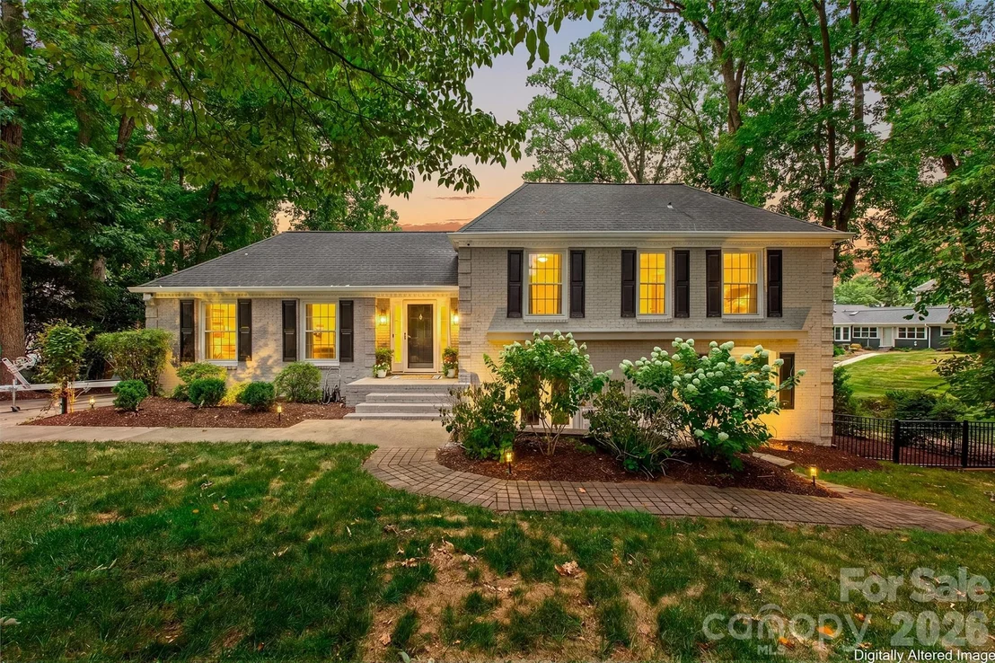 Photo of 175 Woodstream Circle