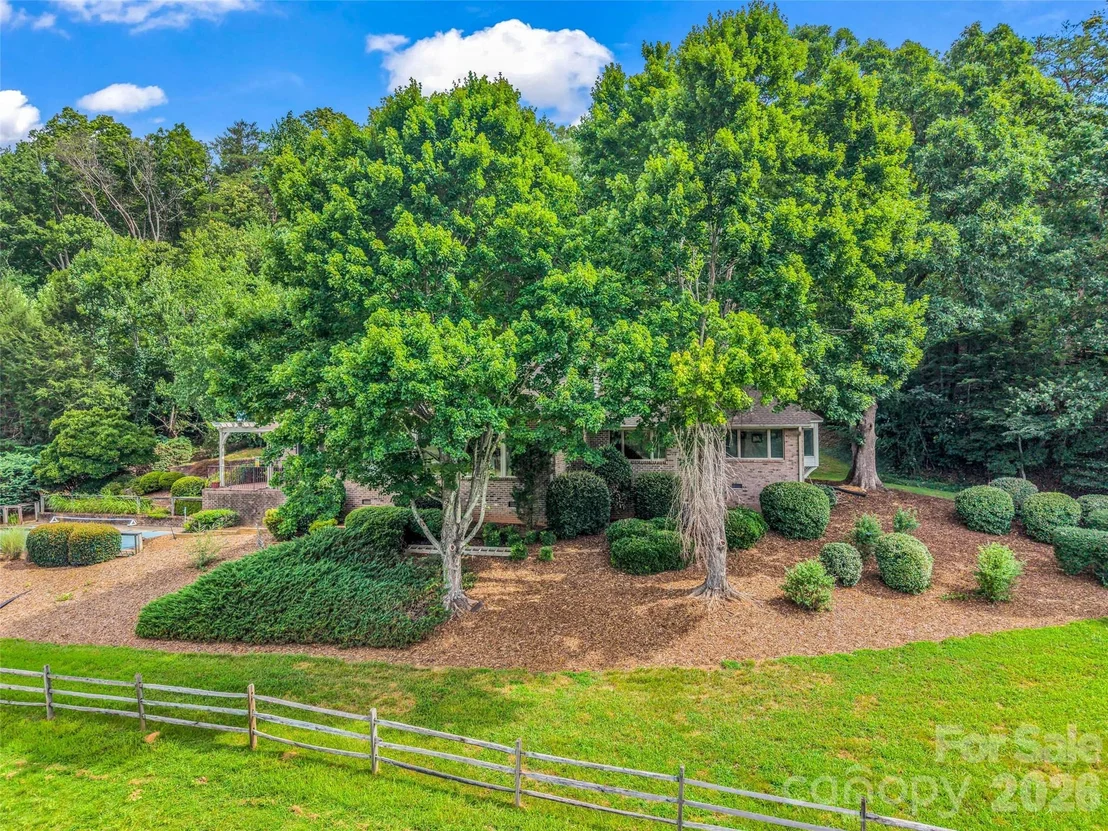 Photo of 1870 Palmer Road