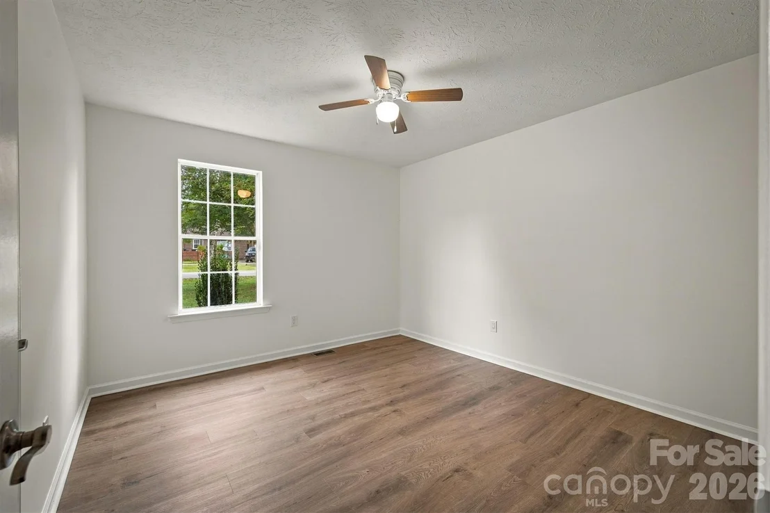 Photo of 37 Laurel Street
