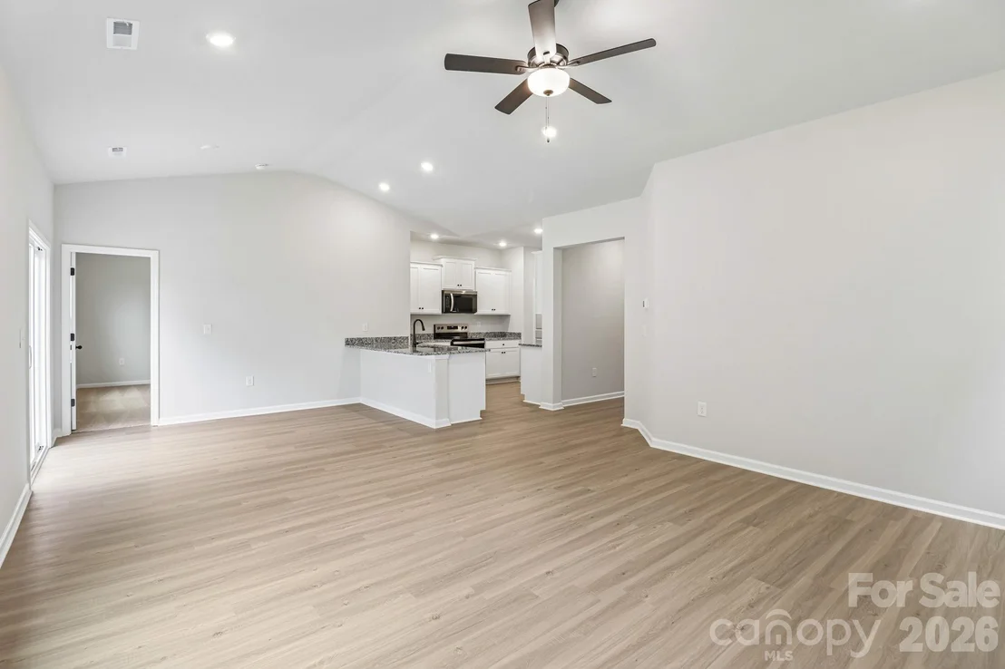 Photo of 708 Willow Estates Drive